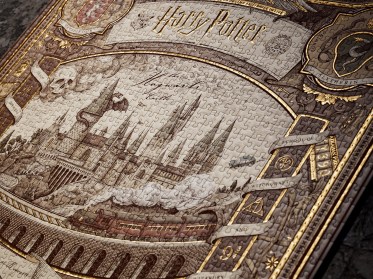 Harry Potter: The Hogwarts Castle - 1000 Piece Puzzle by Theory11